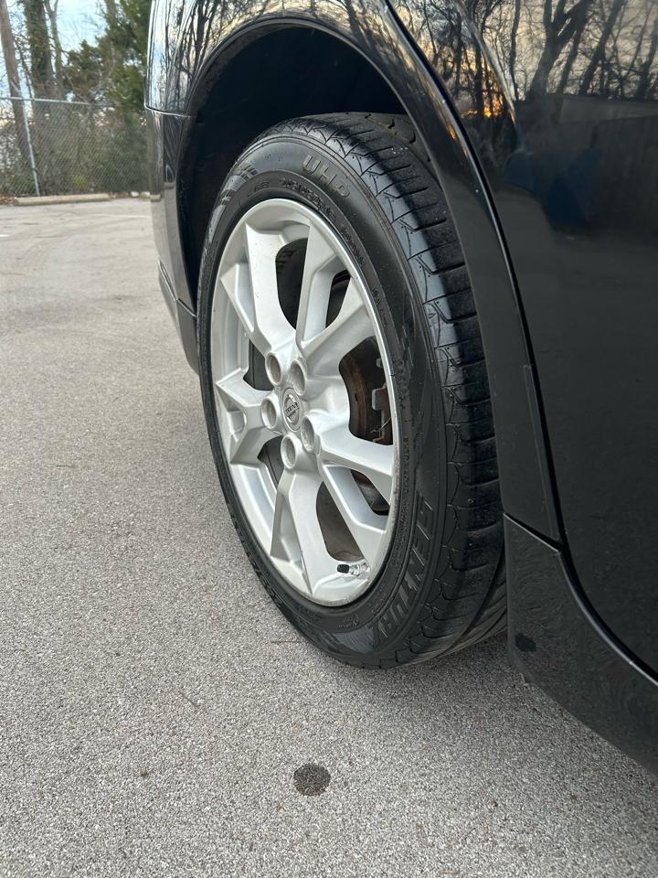 Nissan Maxima SV 2013