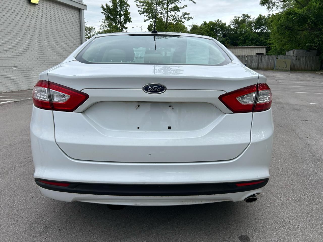 Ford Fusion SE 2014