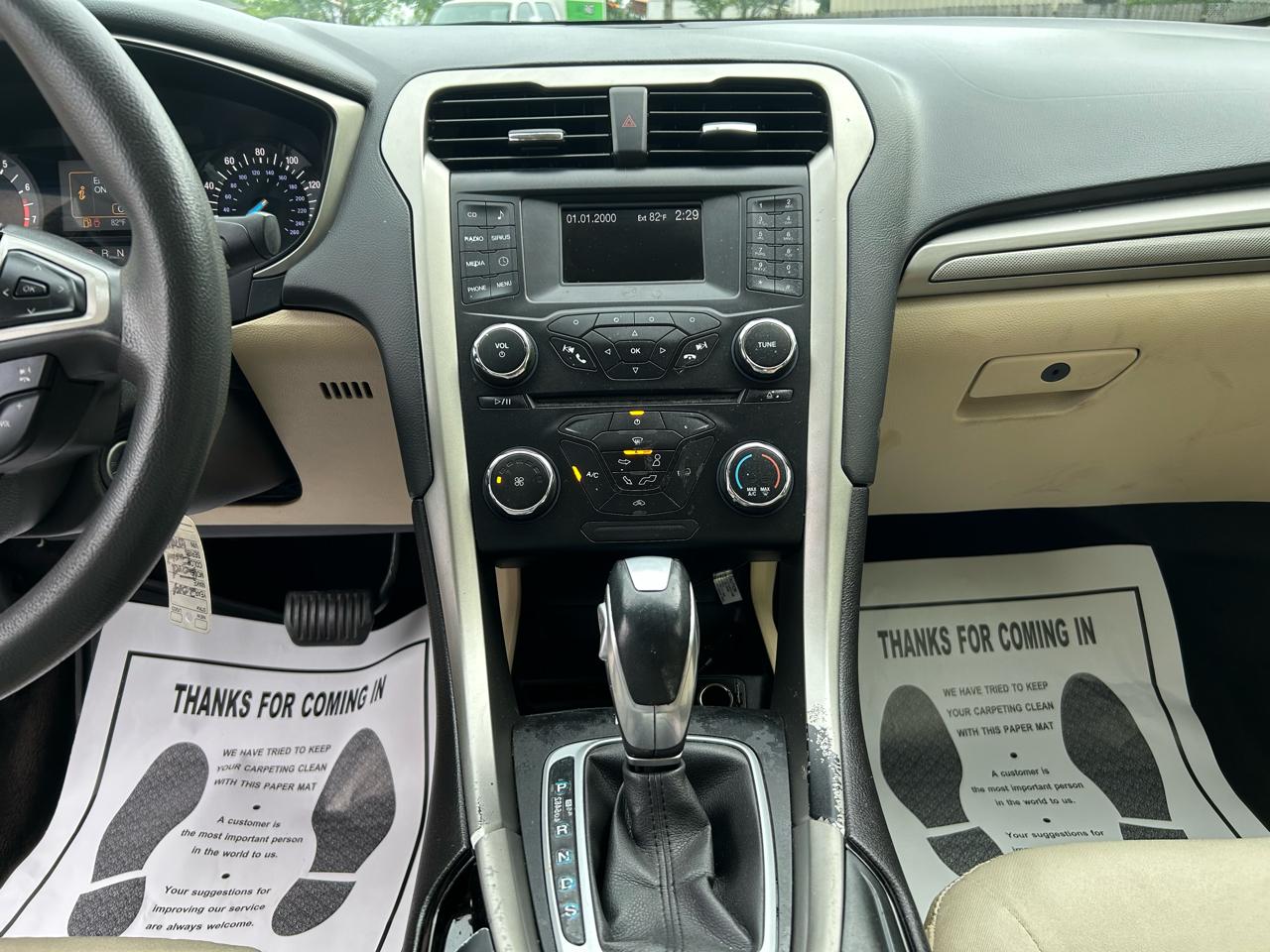 Ford Fusion SE 2014