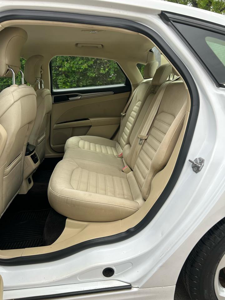 Ford Fusion SE 2014