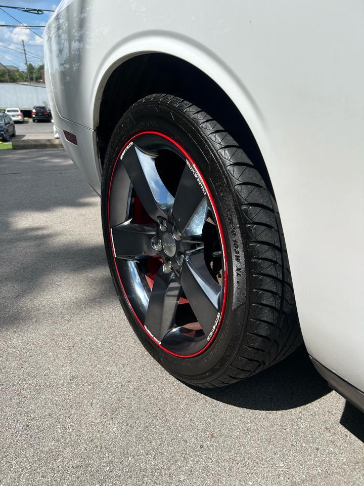Dodge Challenger SXT 2013
