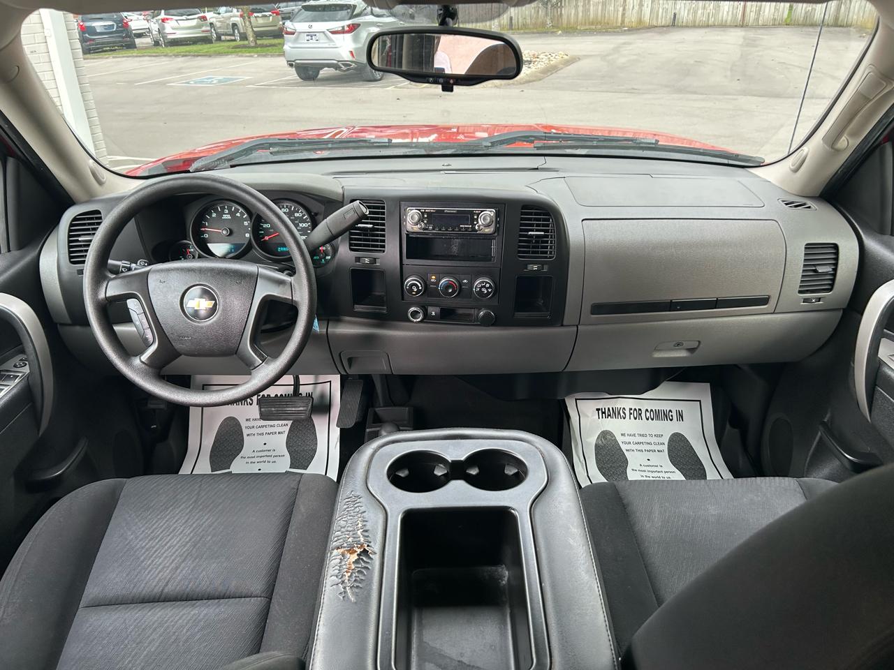 Chevrolet Silverado 1500 LS Crew Cab 4WD 2011