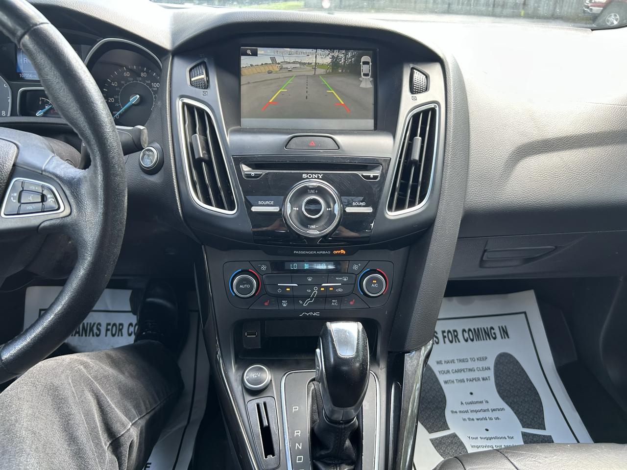 Ford Focus Titanium Sedan 2015