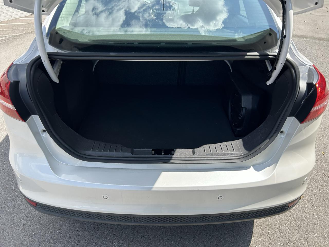 Ford Focus Titanium Sedan 2015