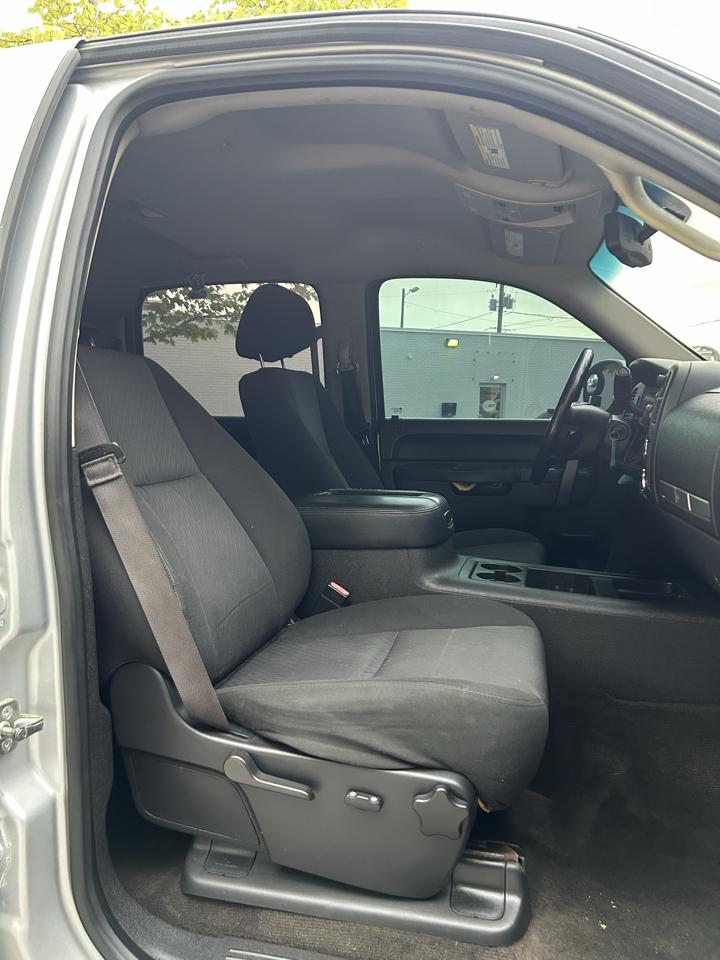 Chevrolet Silverado 1500 1LT Crew Cab 2WD 2013