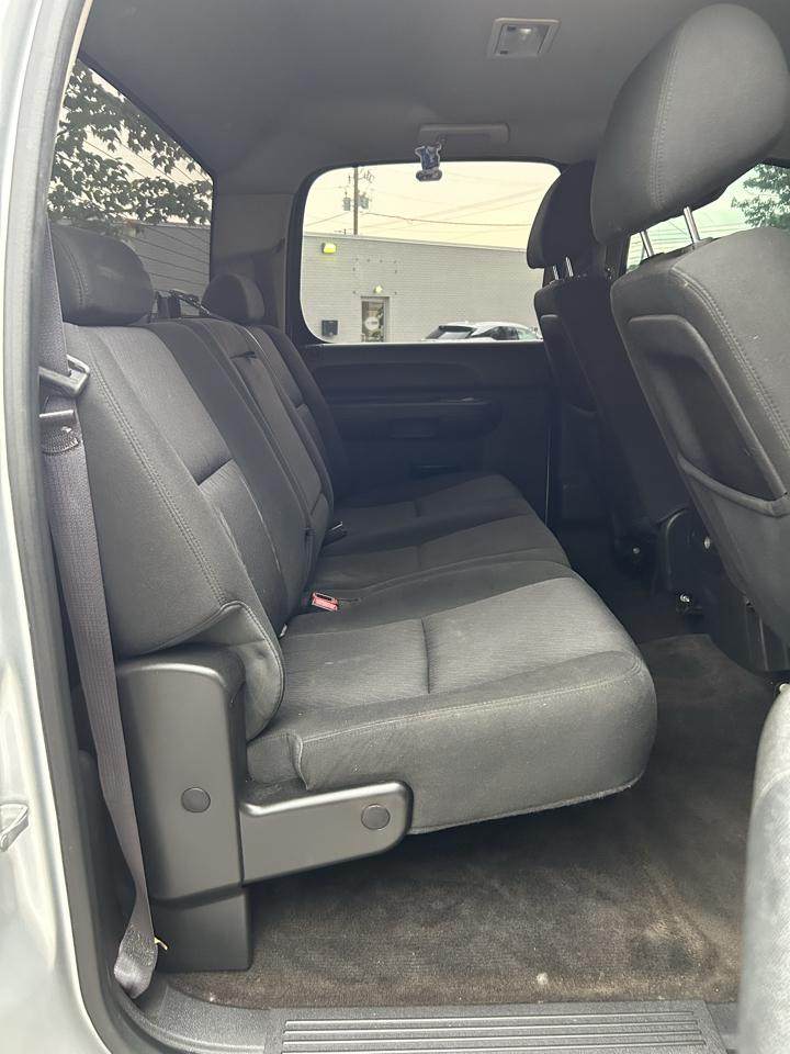 Chevrolet Silverado 1500 1LT Crew Cab 2WD 2013
