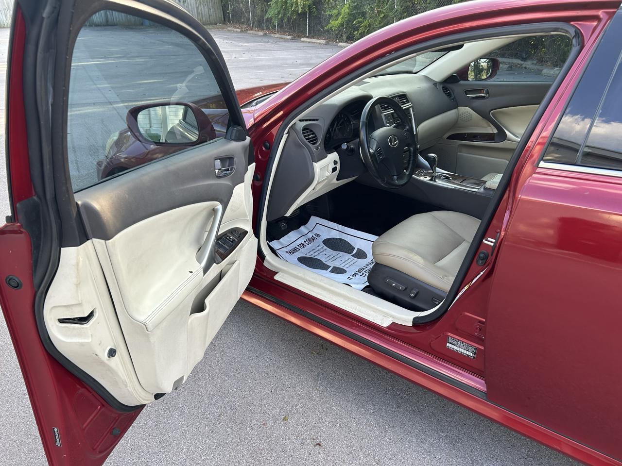 Lexus IS 250 4D Sedan AWD 2010
