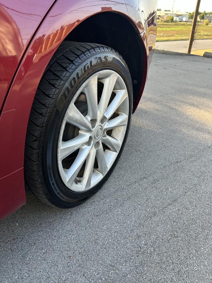 Lexus IS 250 4D Sedan AWD 2010