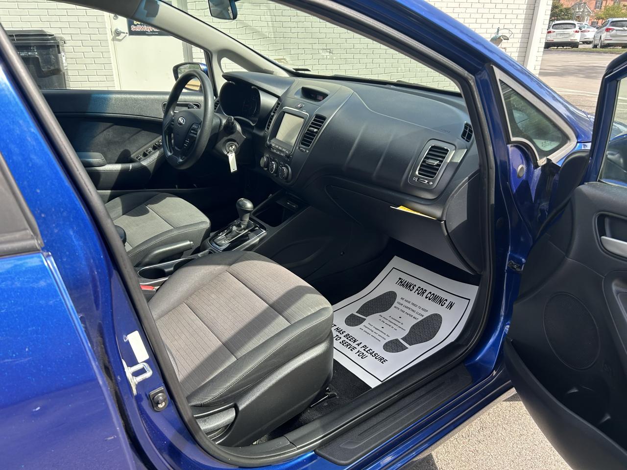 Kia Forte LX 6M 2018
