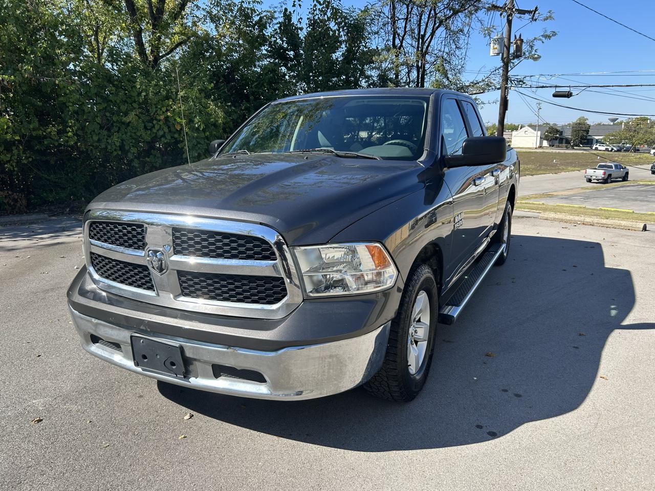 Dodge Ram 1500 SLT  2017