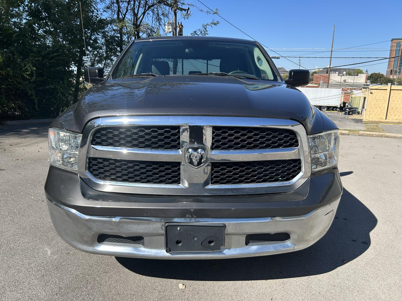 Dodge Ram 1500 SLT  2017
