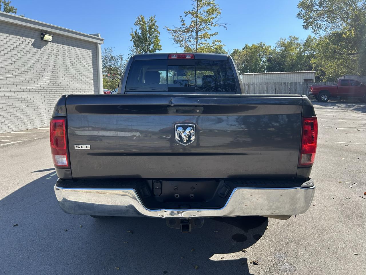Dodge Ram 1500 SLT  2017