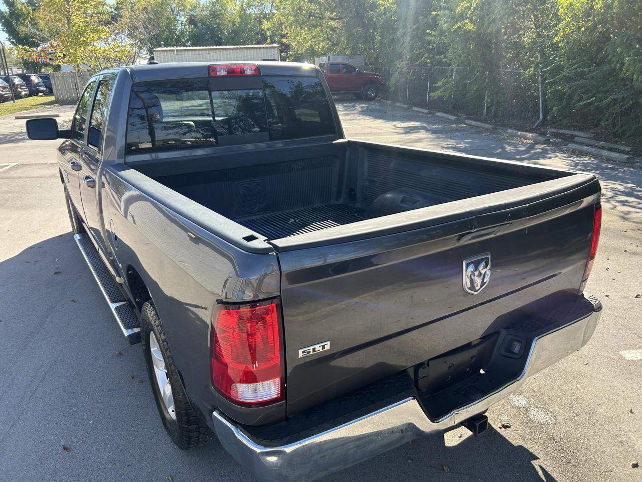 Dodge Ram 1500 SLT  2017
