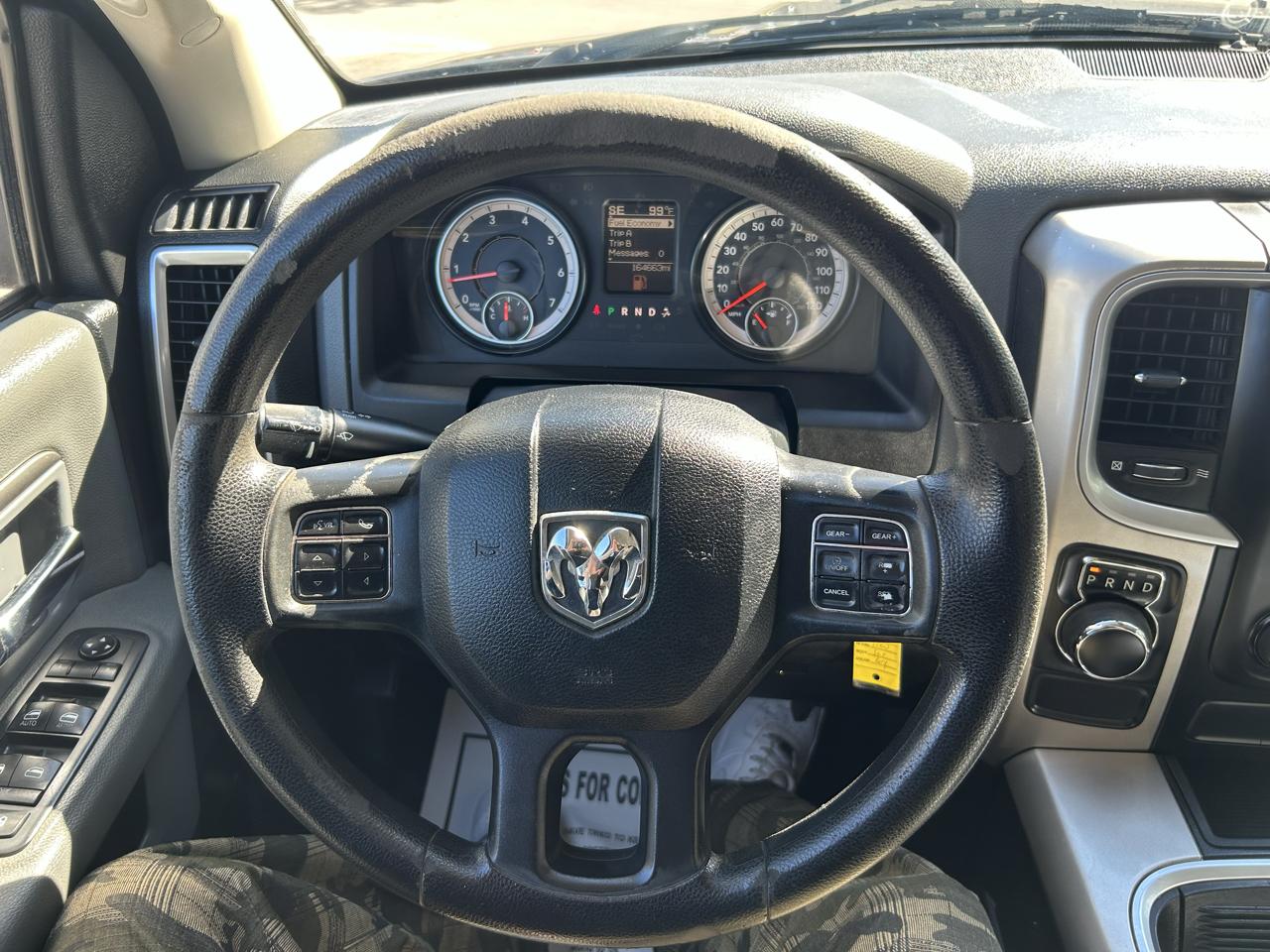 Dodge Ram 1500 SLT  2017