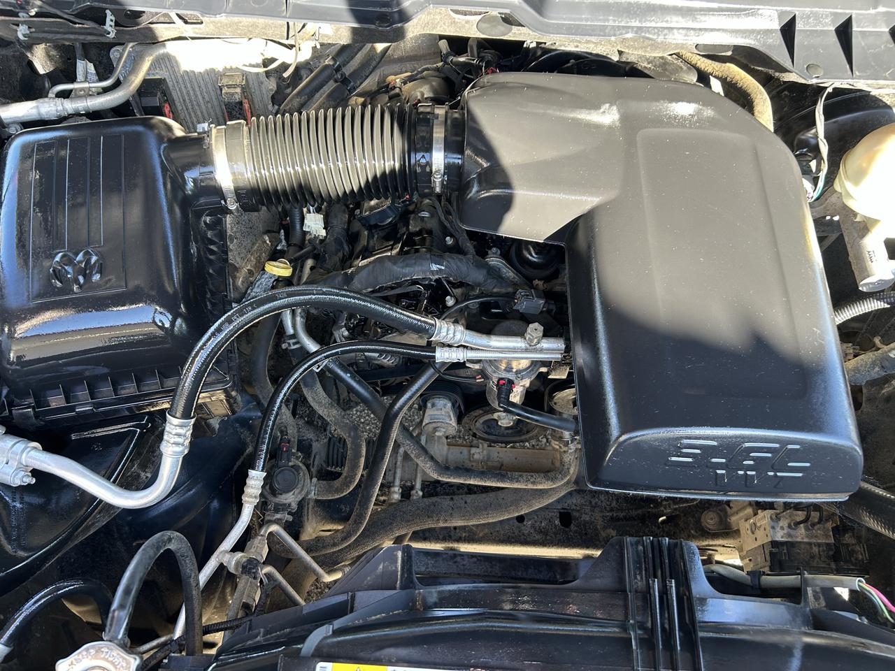 Dodge Ram 1500 SLT  2017