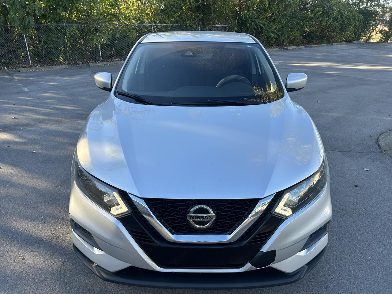 Nissan Rogue Sport S 2020