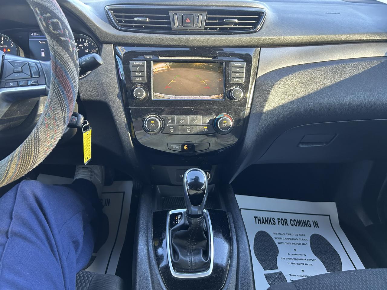 Nissan Rogue Sport S 2020