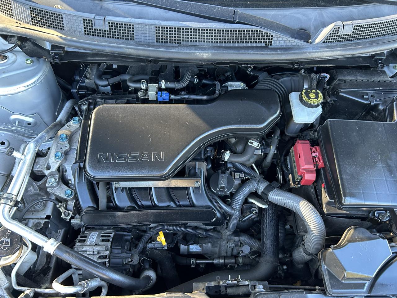 Nissan Rogue Sport S 2020