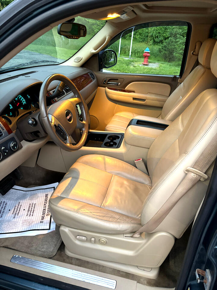 GMC Yukon SLT-1 4WD 2009 GMC Yukon SLT-1 4WD 2009
