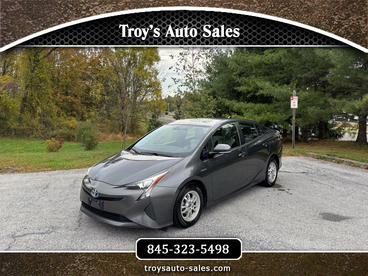 2016 Toyota Prius 4D Hatchback