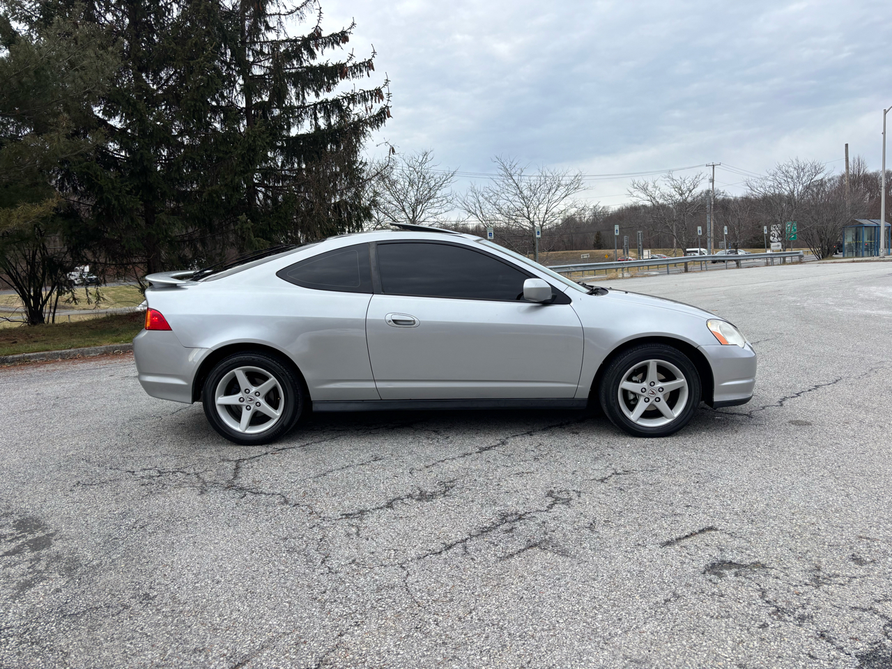 Acura RSX Coupe with 5-speed AT 2003
