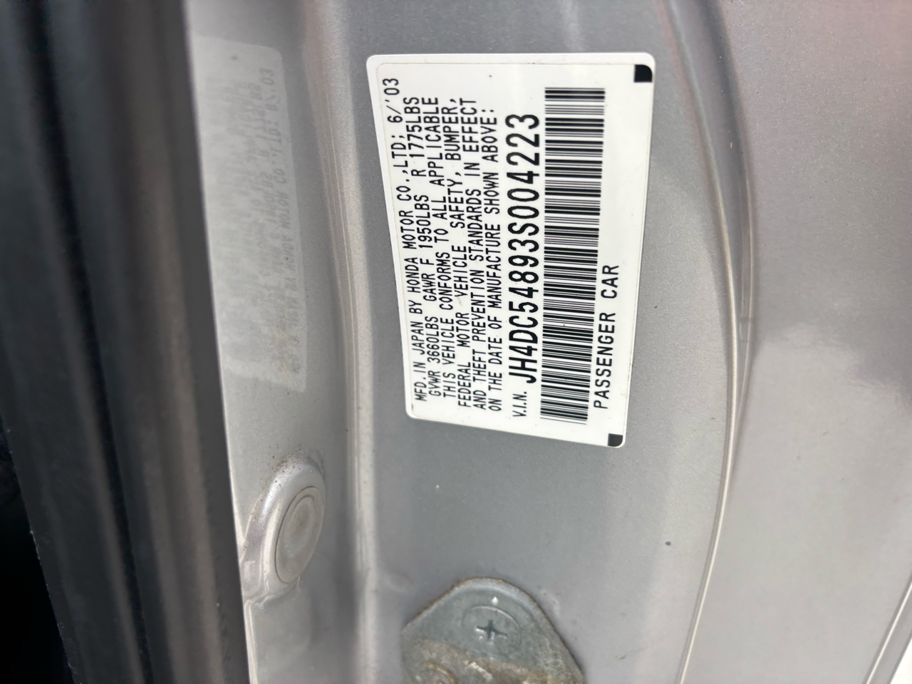 Acura RSX Coupe with 5-speed AT 2003