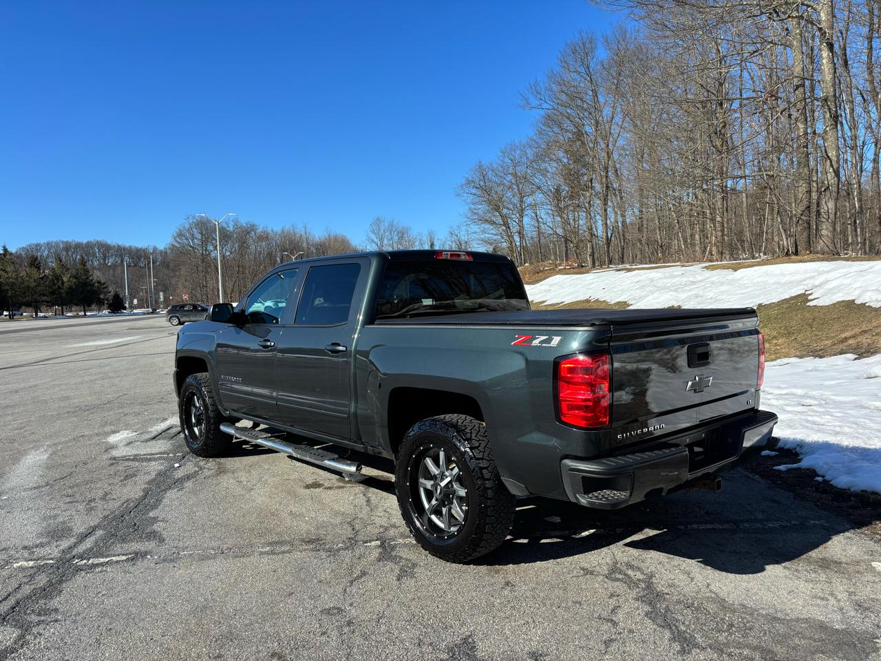 Chevrolet Silverado 1500 1LZ Crew Cab 4WD 2018