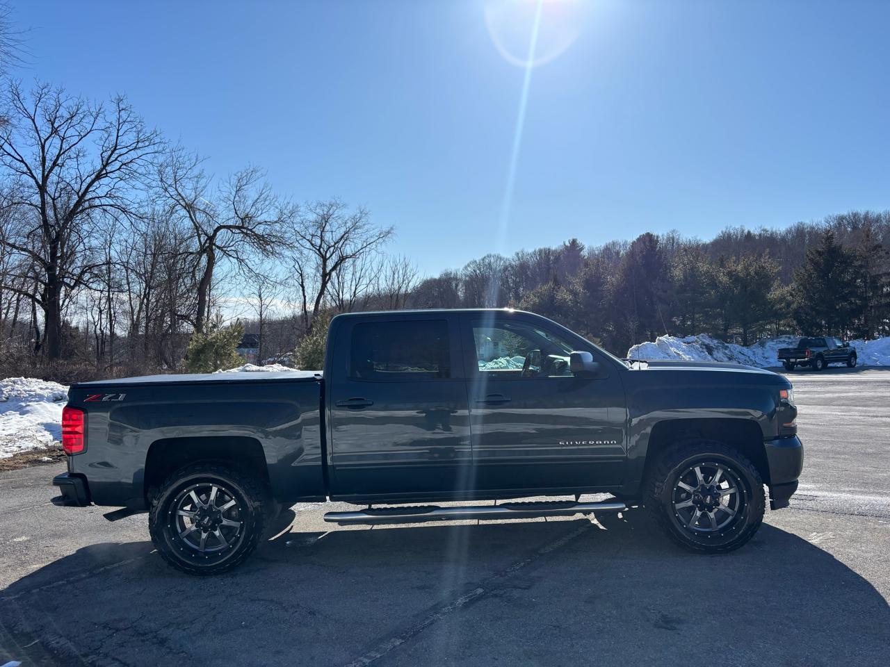 Chevrolet Silverado 1500 1LZ Crew Cab 4WD 2018