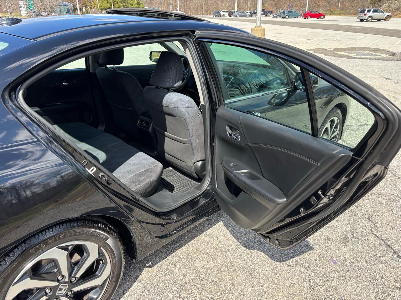 Honda Accord EX Sedan CVT 2016