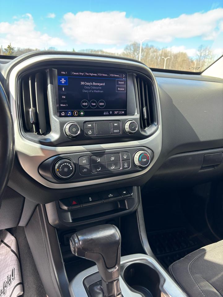 Chevrolet Colorado LT Crew Cab 4WD Short Box 2019