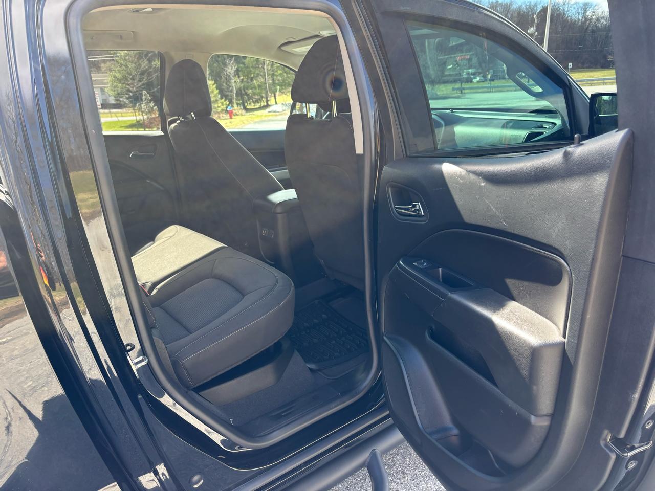 Chevrolet Colorado LT Crew Cab 4WD Short Box 2019