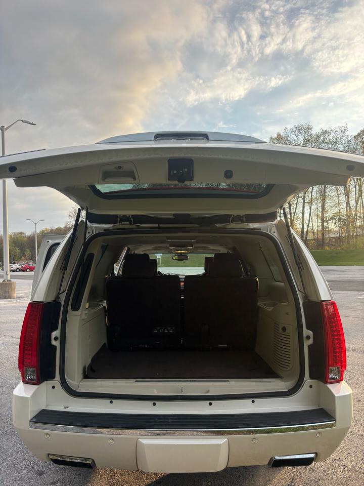 Cadillac Escalade ESV AWD Platinum 2014