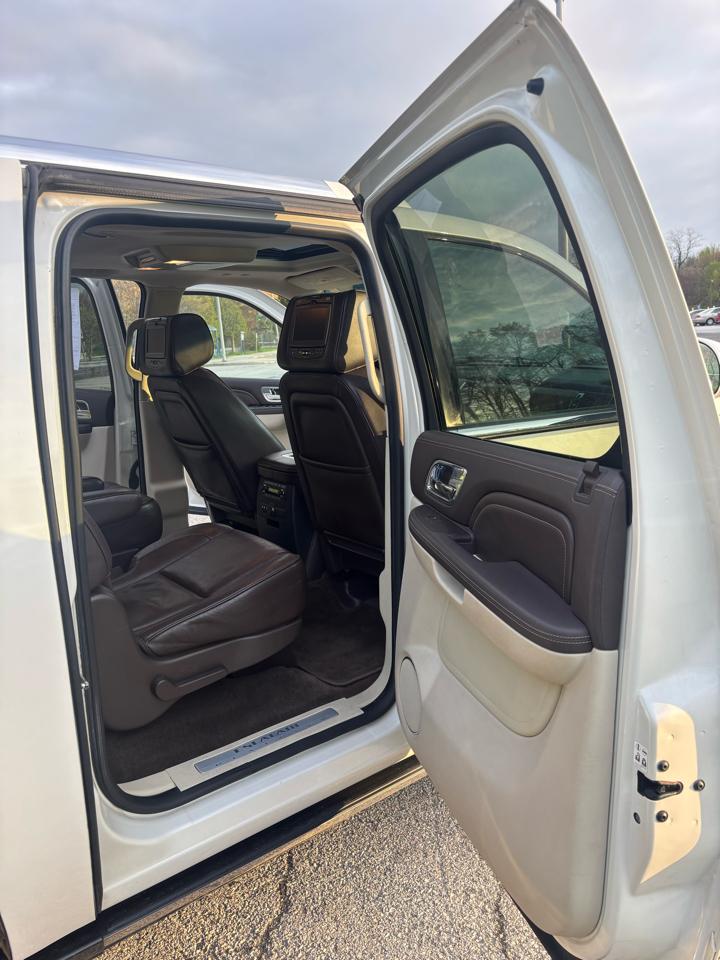 Cadillac Escalade ESV AWD Platinum 2014