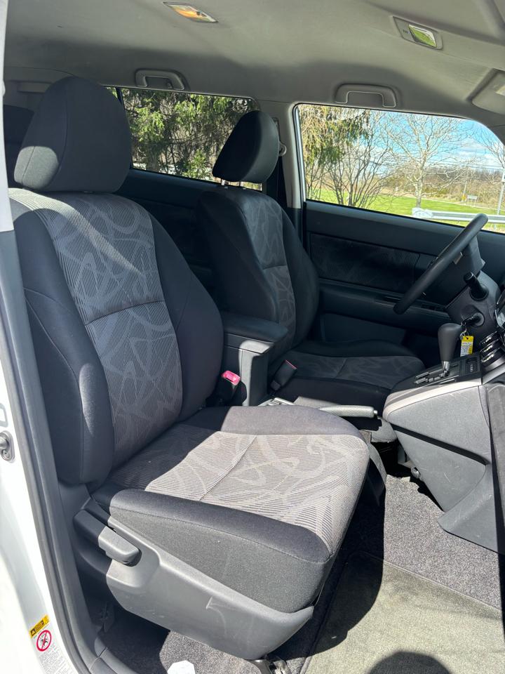 Scion xB 5-Door Wagon 4-Spd AT 2014