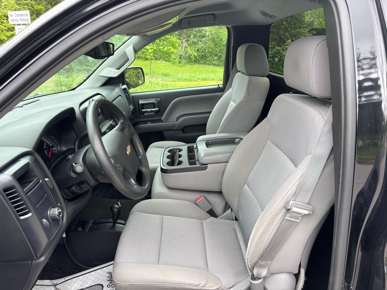Chevrolet Silverado 1500 Regular Cab Short Bed 4WD 2015