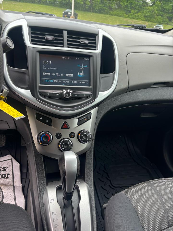 Chevrolet Sonic LT Auto Sedan 2017