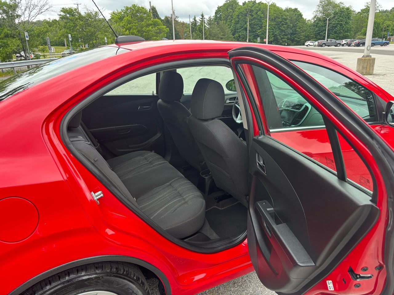 Chevrolet Sonic LT Auto Sedan 2017