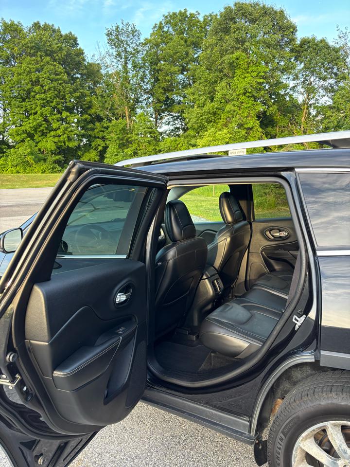 Jeep Cherokee Limited 4WD 2015