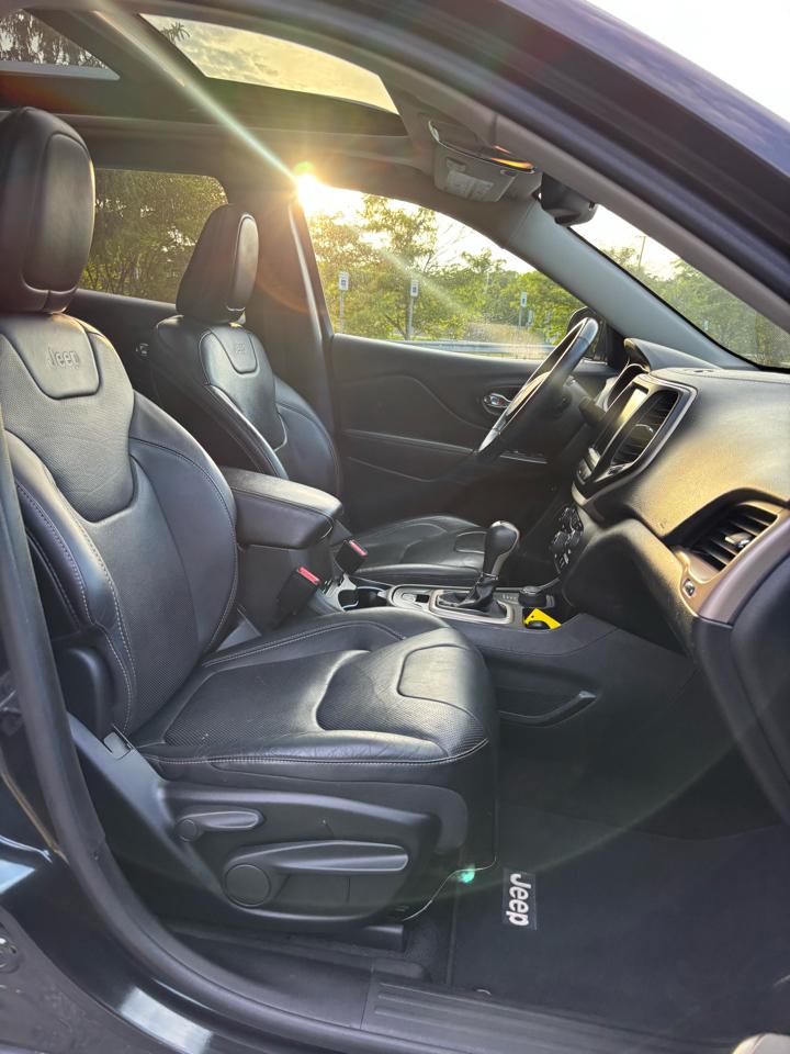 Jeep Cherokee Limited 4WD 2015