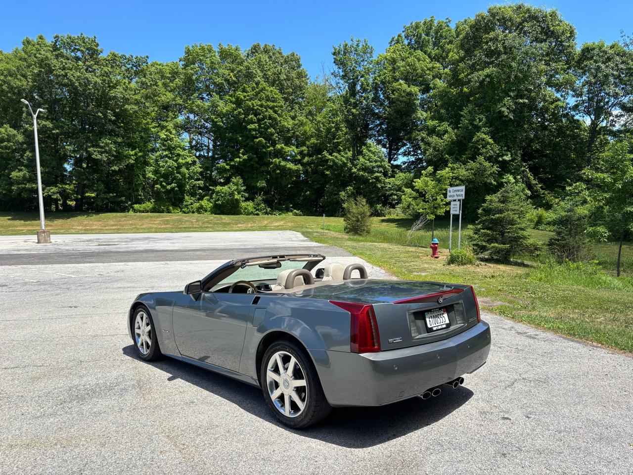 Cadillac XLR Convertible 2004
