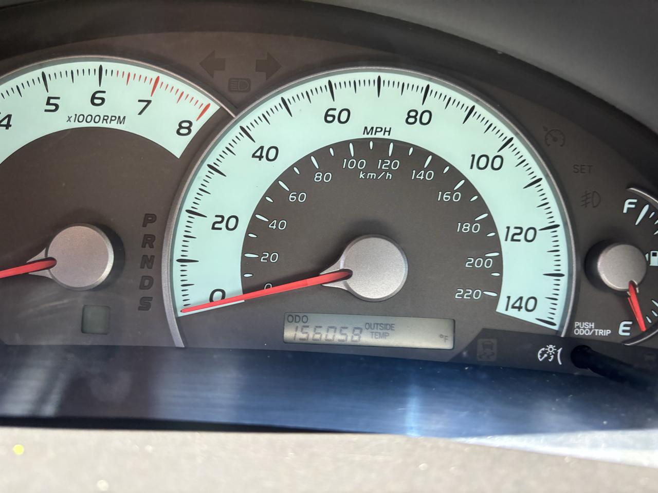 Toyota Camry Base 6-Spd AT 2011