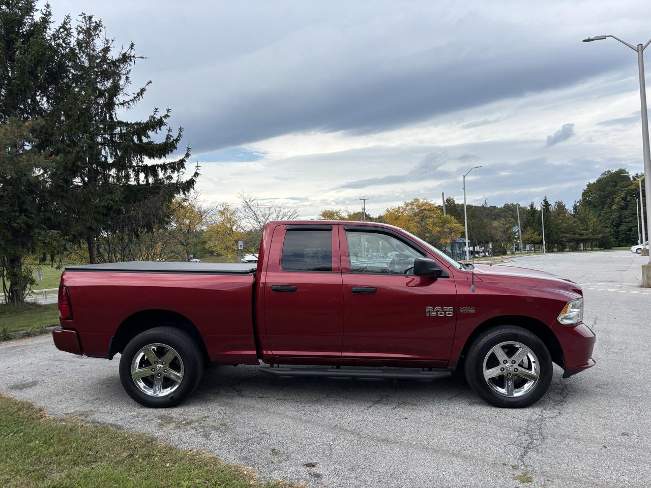 RAM 1500 4WD Quad Cab 140.5" Express 2013