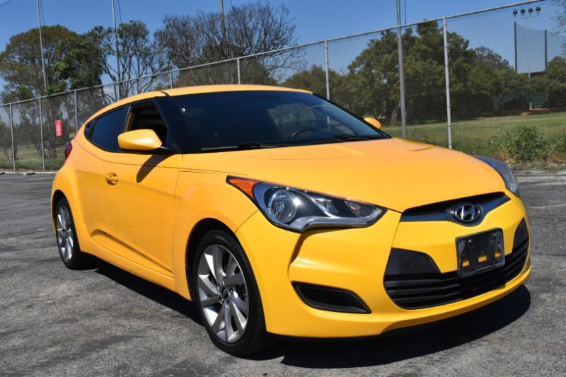 Hyundai Veloster  2016