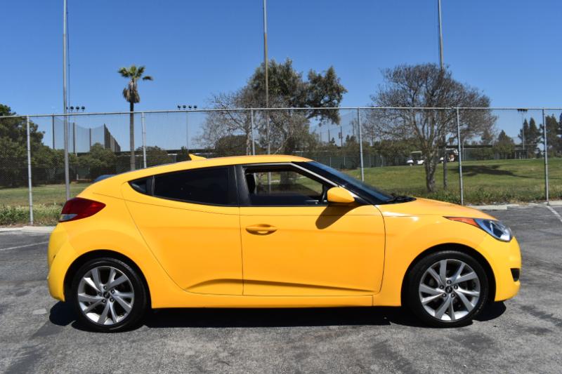 Hyundai Veloster  2016