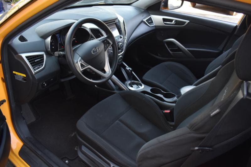 Hyundai Veloster  2016