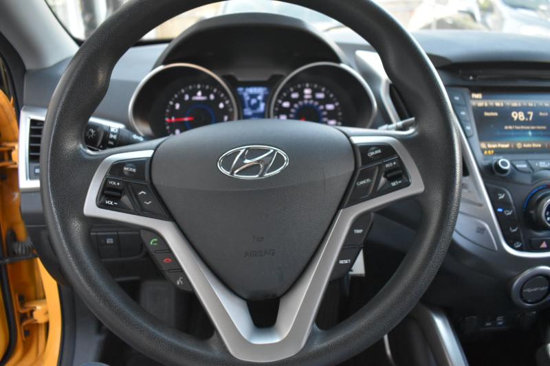 Hyundai Veloster  2016