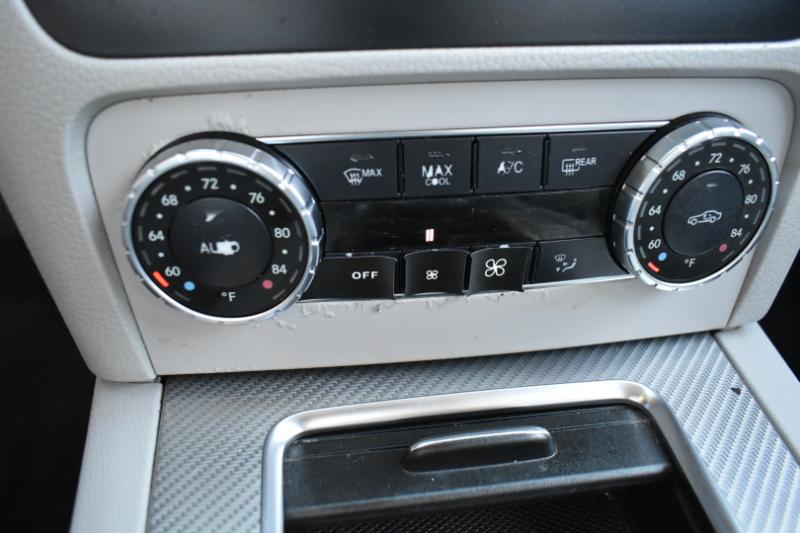 Mercedes-Benz GLK-Class GLK350 2013 Mercedes-Benz GLK-Class GLK350 2013