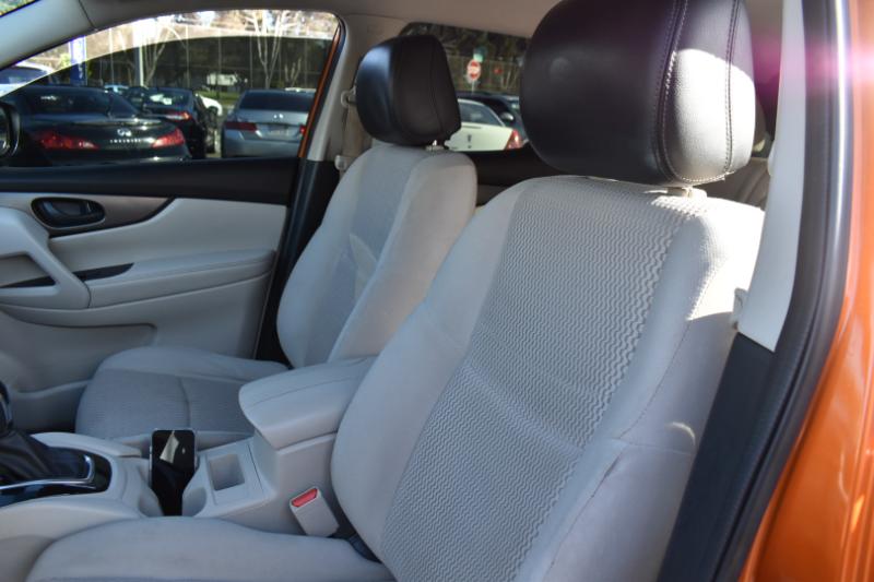 Nissan Rogue Sport S AWD 2017