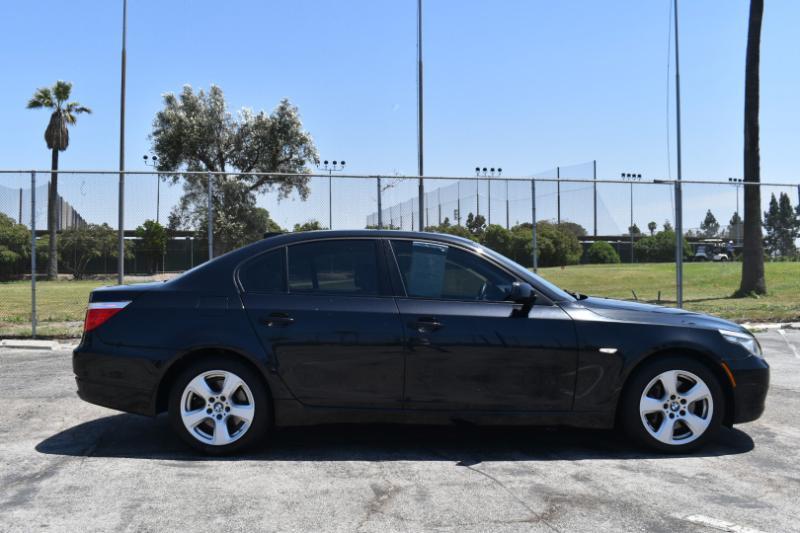 BMW 5-Series 535xi 2008