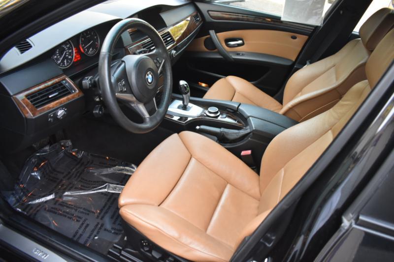BMW 5-Series 535xi 2008